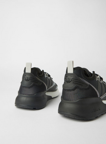 ZX 2K Boost Sneakers Cblack/Ftwwht
