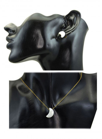 18 Karat Gold Crescent Shape Mother Of Pearl Jewellery Set