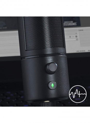 RZ19-02290100-R3M1 Seiren X USB Digital Microphone And Headphone Amplifier Black