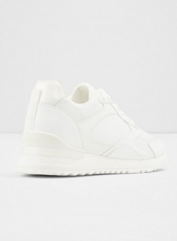 Praylian Lace-Up Low Top Sneakers White
