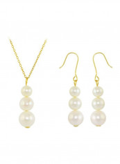 3-Piece 18 Karat Gold Pearl Journey Necklace And Earrings Set