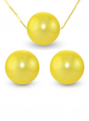 18 Karat Solid Yellow Gold With 8 mm Pearl Jewellery Set