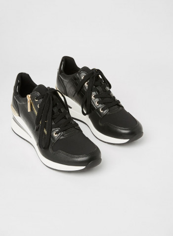Adwiwia Wedge Sneakers Black