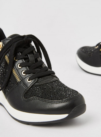Adwiwia Wedge Sneakers Black