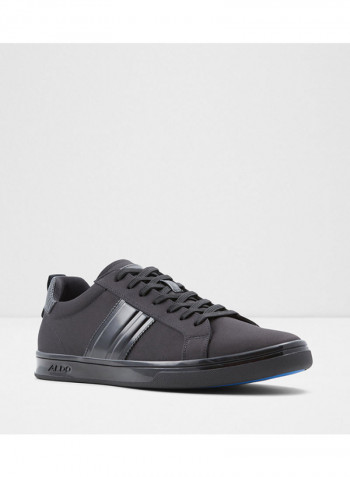 Malisien Lace-Up Low Top Sneakers Black