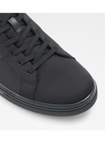 Malisien Lace-Up Low Top Sneakers Black