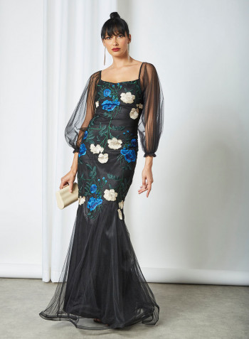 Floral Embroidery Dress Black