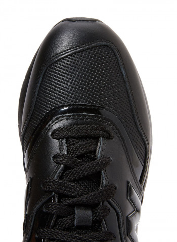 997H Sneakers Black