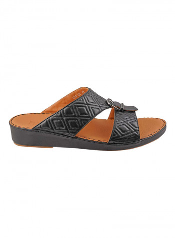 Textured Buckle Detail Arabic Sandals Black