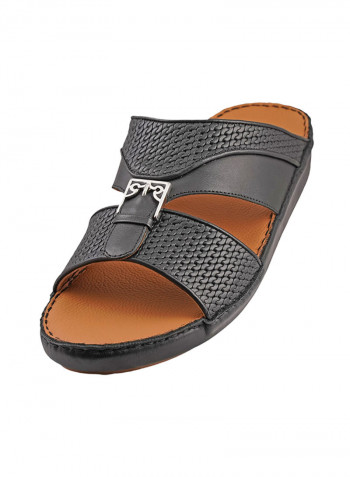 Textured Metal Detail Arabic Sandals Black