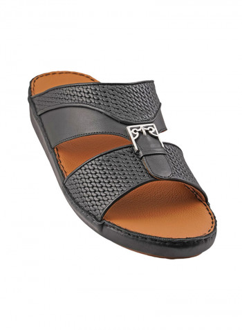 Textured Metal Detail Arabic Sandals Black