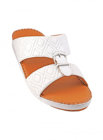 Textured Buckle Detail Arabic Sandals White