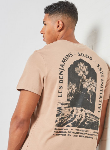 Graphic Print T-Shirt Pink