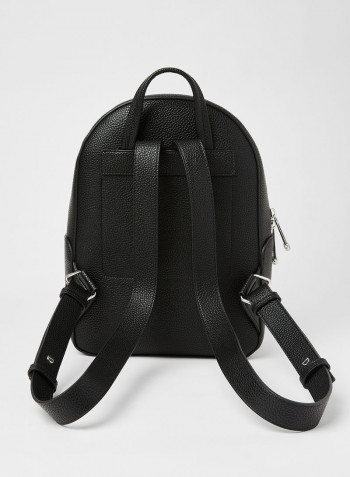 Essential Logo Backpack Black