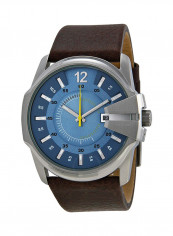 Men's Water Resistant Leather Analog Watch DZ1399