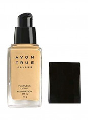 True Colour Flawless Liquid Foundation SPF15 Cream Beige