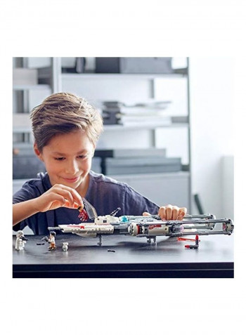 578-Piece Star Wars: The Rise of Skywalker Resistance Y-Wing Starfighter Building Toy