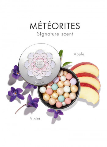 Meteorites Light Revealing Pearls Of Powder 04 Golden