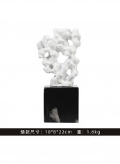Taihu Stone White Bogu Frame Decoration White