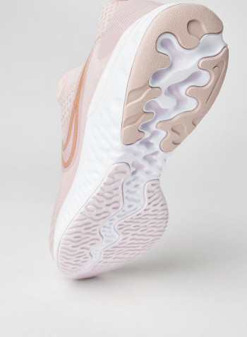 Renew Run 2 Running Shoes Champagne/Mtlc Red Bronze-Lt Violet-Whit