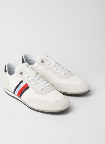 Essential Mesh Signature Tape Sneaker White