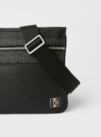 Small Logo Crossbody Bag Black