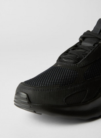 Air Max Bolt Sneakers Black