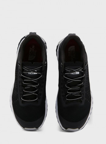 Ultra Swift Low Top Sneakers Black/White