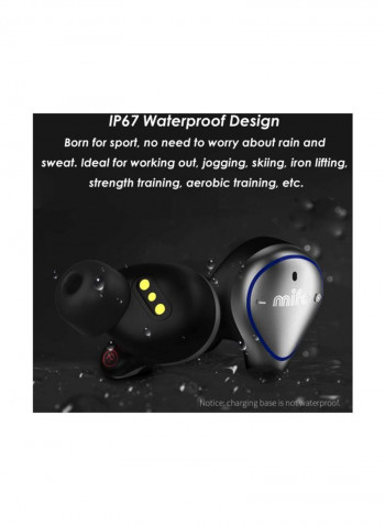 05 Wireless In-Ear Headphones Silver/Black