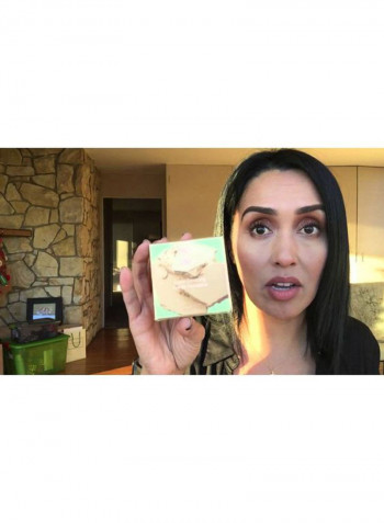 Correcting Powder Foundation Cream