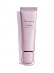 White Lucent Day Emulsion Face Moisturizer 91g