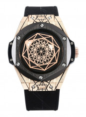 Men's Analog Quartz Waterproof Round Watch 2047