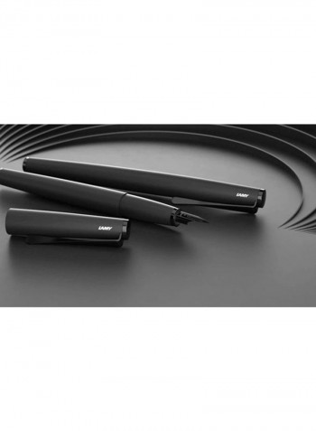 Studio LX Fountain Pen Black