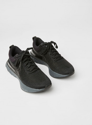 Comfortable Lace-Up Sport Shoes Black