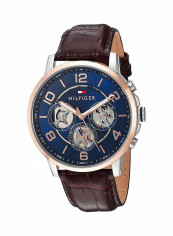 Men's Water Resistant Leather Analog Watch 1791290