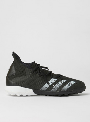 Predator Freak.3 Turf Shoes أسود