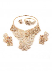 4-Piece Gold Plated Cubic Zirconia Studded Jewellery Set تقييمات 4-Piece Gold Plated Cubic Zirconia Studded Jewellery Set