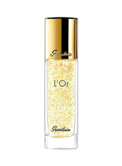L'or Radiance Concentrate with Pure Foundation  Makeup Base Gold