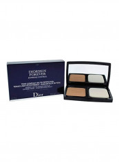 Diorskin Forever Extreme Control Matte Powder Foundation Honey Beige