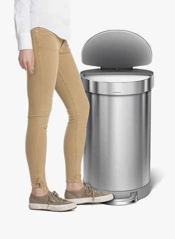 Semi-Round Step Bin With Lid Silver 45L