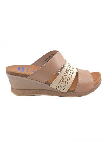 Comfortable Slip On Casual Sandals Beige