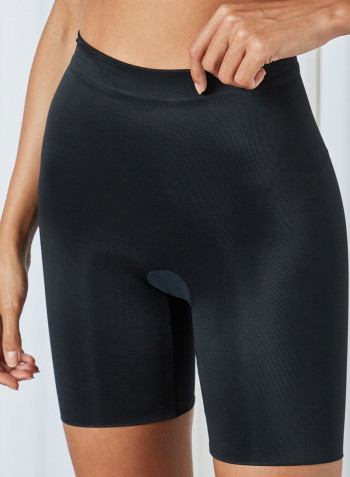 Suit Your Fancy Mid-Thigh Booty Booster أسود