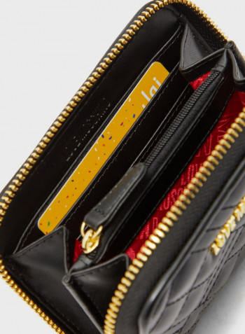 Slim And Lightweight Quilted Purse Black
