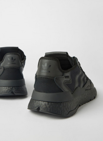 Nite Jogger Sneakers Black