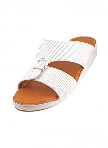 Textured Buckle Detail Arabic Sandals White