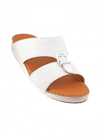 Textured Buckle Detail Arabic Sandals White