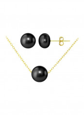 3-Piece 18 Karat Gold Pearl Pendant Necklace And Earrings Set