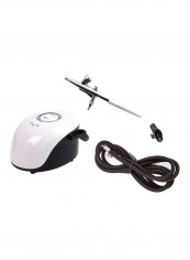 Airbrush With Portable Mini Air Compressor Kit White/Silver/Black 14x8x11centimeter