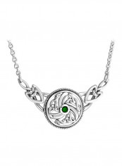 925 Sterling Silver Emerald Studded V-Necklace reviews 925 Sterling Silver Emerald Studded V-Necklace