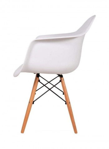 4-Piece Eames Style Armchair With Natural Wooden Legs White